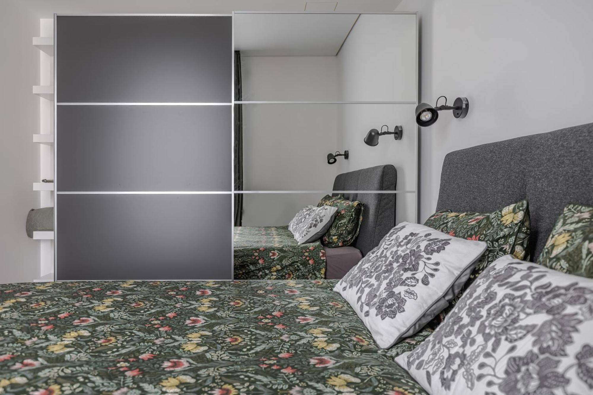 Fantasy House, Cozzy Apartmens, Free Parking, Long Stays Welcome VNO Extérieur photo